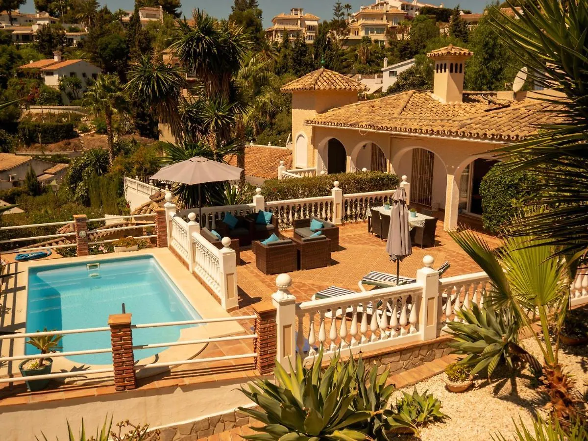 Delightful 5 Bed Villa In Fuengirola Costa Del Sol 말라가