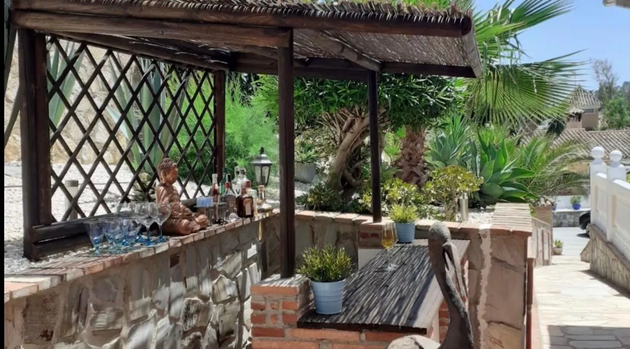 Delightful 5 Bed Villa In Fuengirola Costa Del Sol 말라가