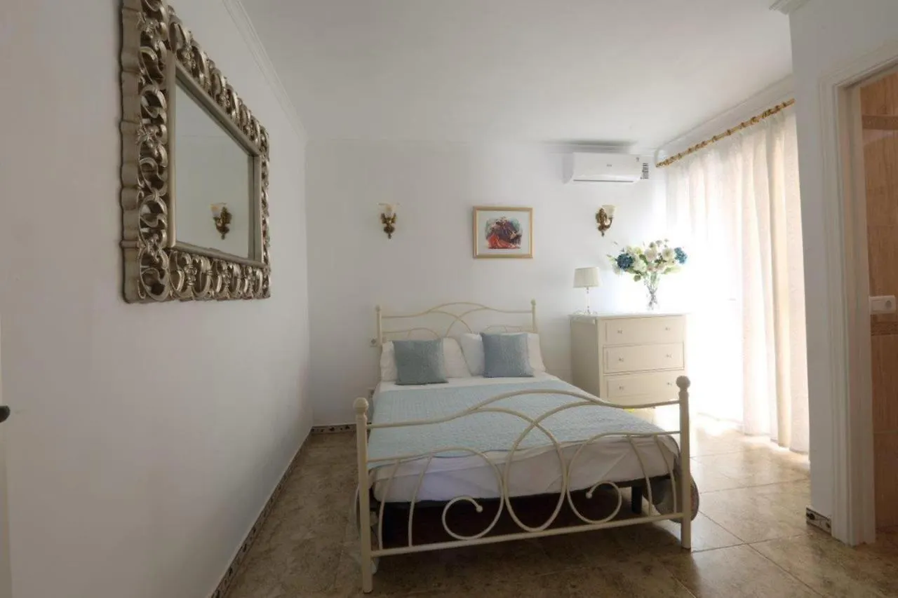 Delightful 5 Bed Villa In Fuengirola Costa Del Sol Malaga